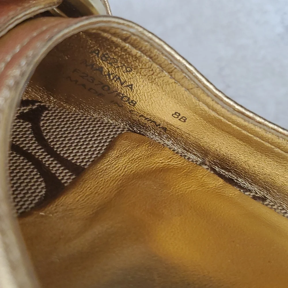 ‼️VERY RARE!!‼️ 🌟🤎 COACH Brown/Gold Wedge Sandals 🤎🌟